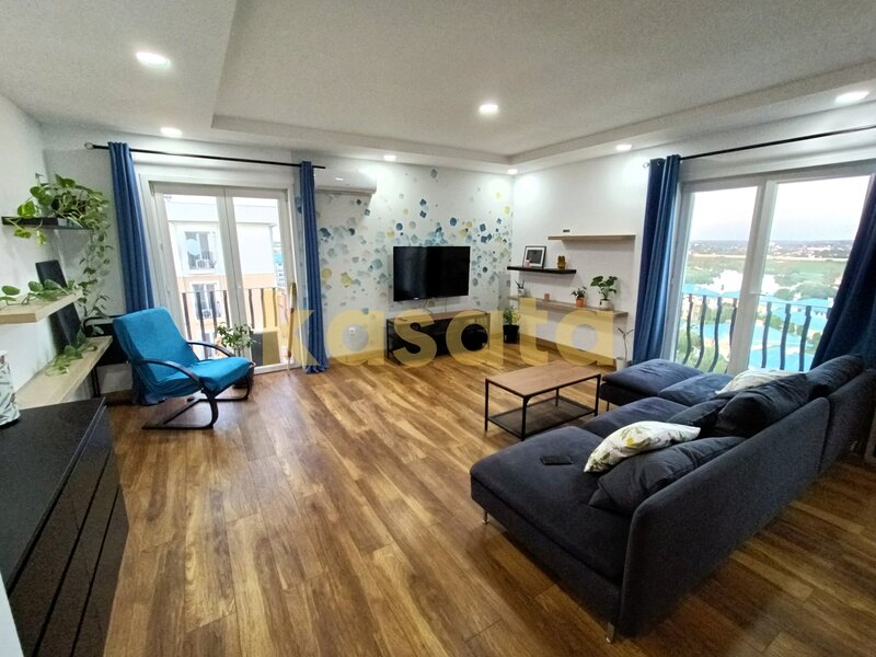 3 camere Cosmopolis I 85 mp I parcare I vedere libera